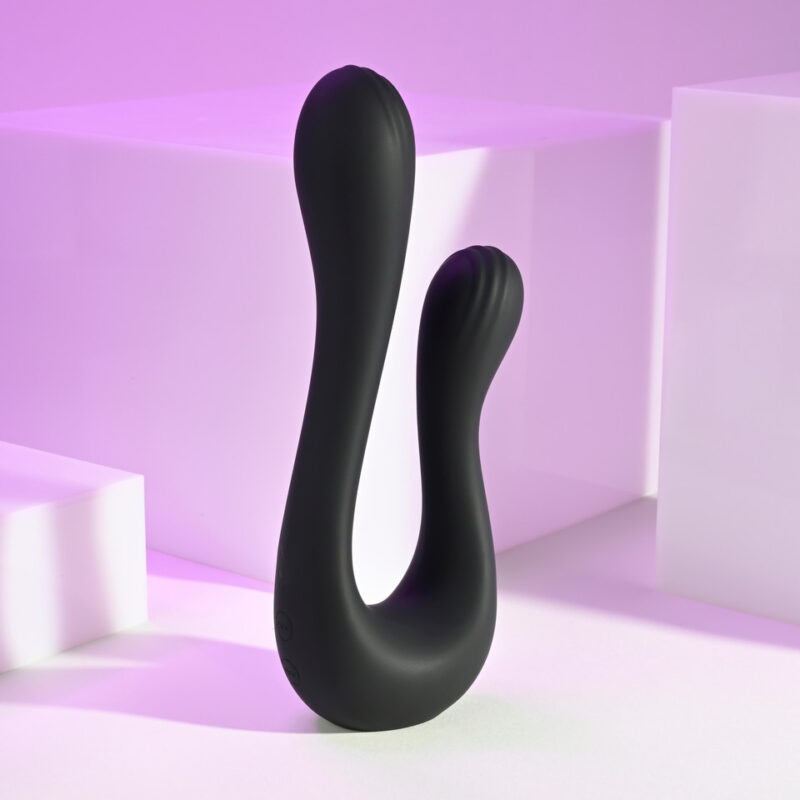PLAYBOY THE SWAN - Image 8