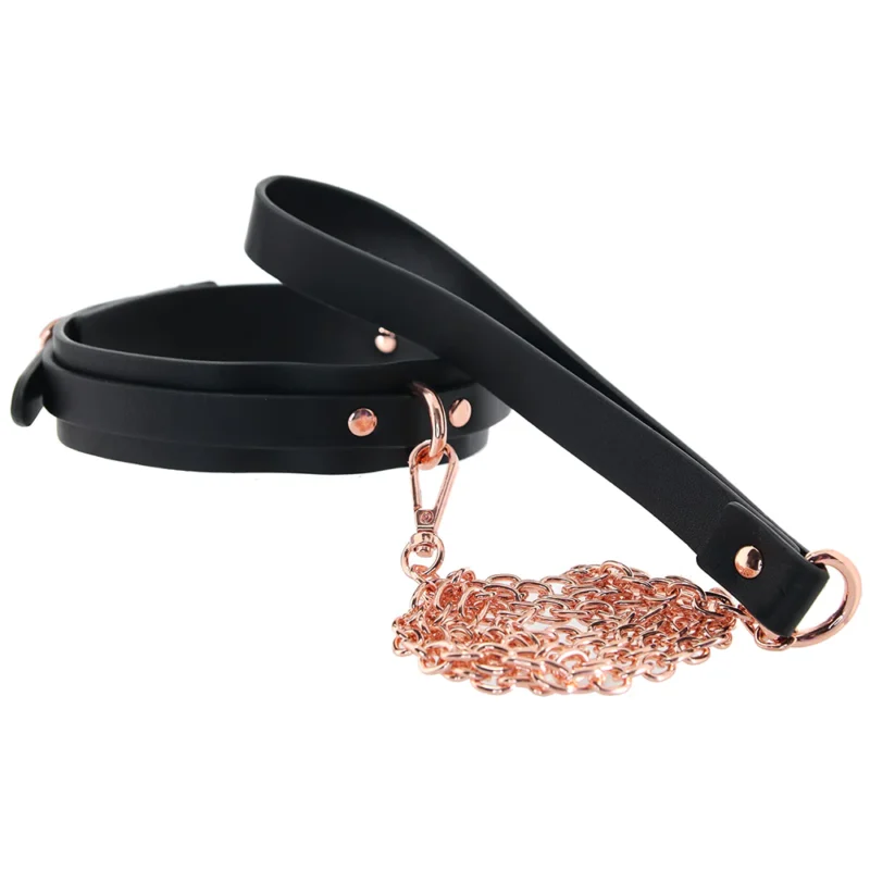 Bondage Couture Collar & Leash - Image 6