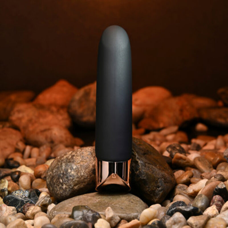 GENDER X THE GOLD STANDARD - Image 3